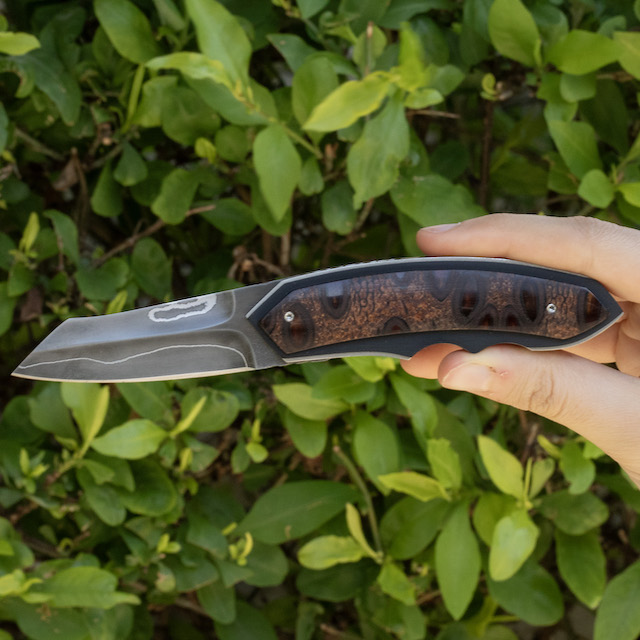 Handmade Snout Folder by Corrie Schoeman - Image 3