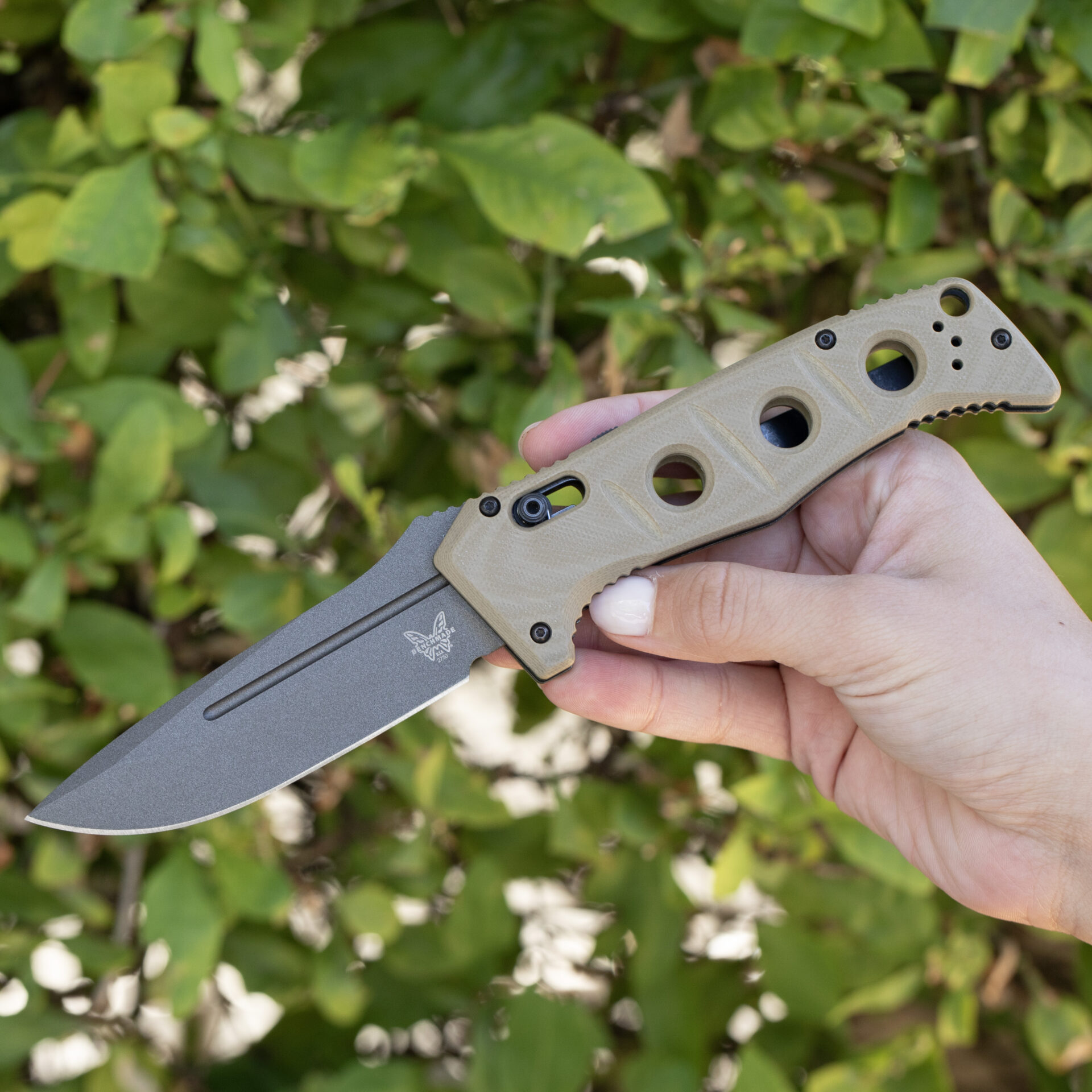 BENCHMADE 2750 AUTO ADAMAS® | CPM-CRUWEAR DESERT TAN G10 - Image 3