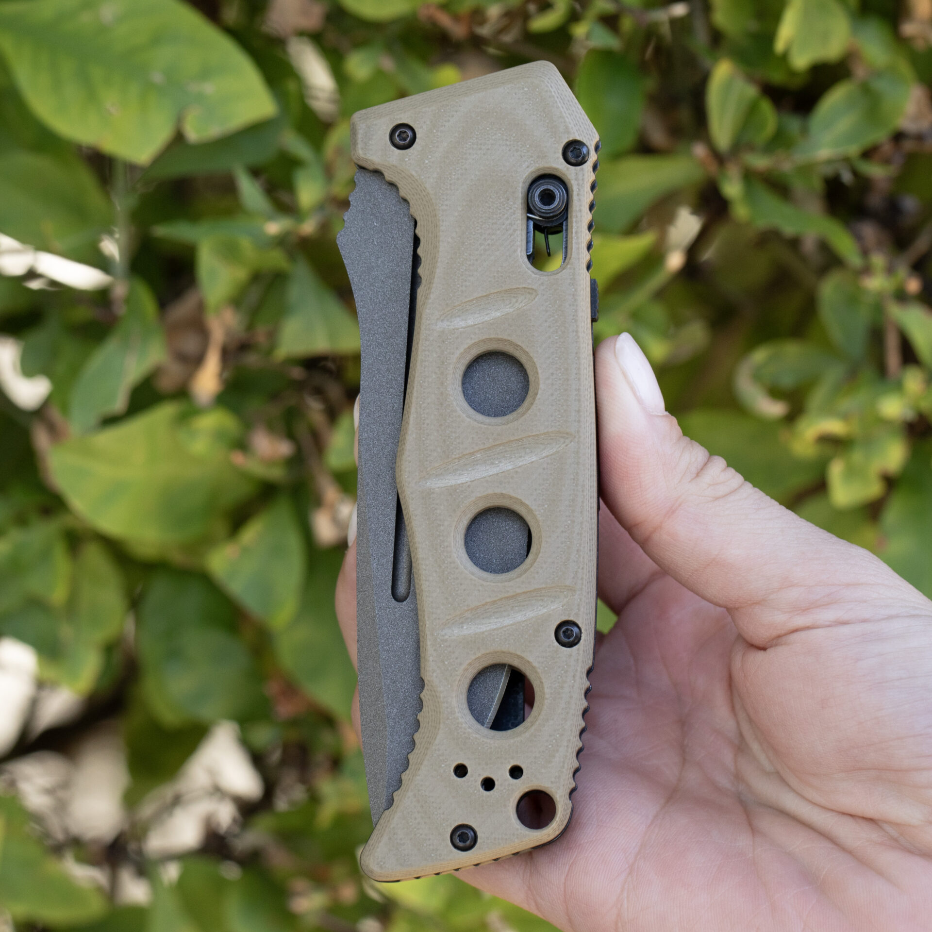 BENCHMADE 2750 AUTO ADAMAS® | CPM-CRUWEAR DESERT TAN G10 - Image 4